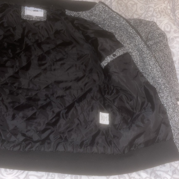 🦓🦓🖤FASHION NOVA JACKET🖤🦓🦓 - Picture 4 of 7